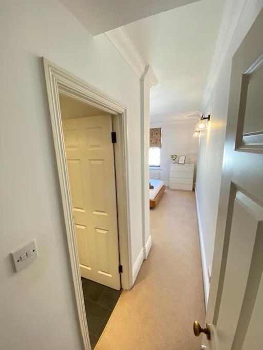 Wonderful Baker Street Flat! Appartement Londen Buitenkant foto